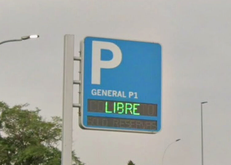 Screenshot_2565 parking p1